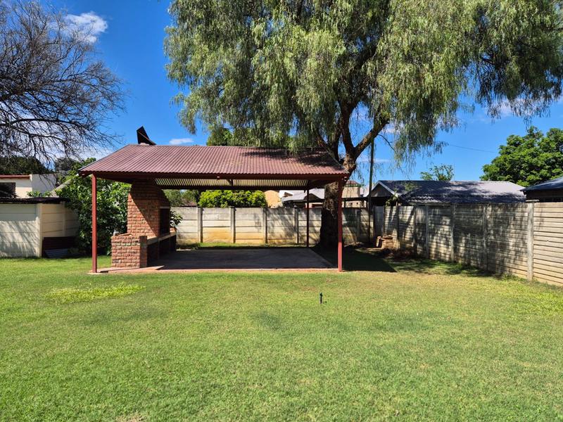 To Let 3 Bedroom Property for Rent in Meyerhof Free State